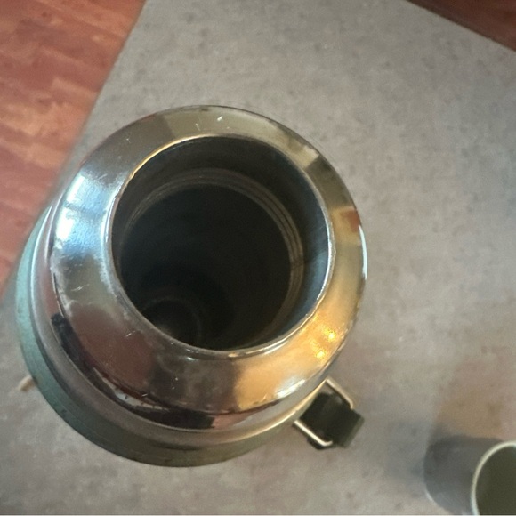 VINTAGE Aladdin Stanley 1quart Thermos A-944DH metal, Green Vacuum Bottle - Picture 6 of 6